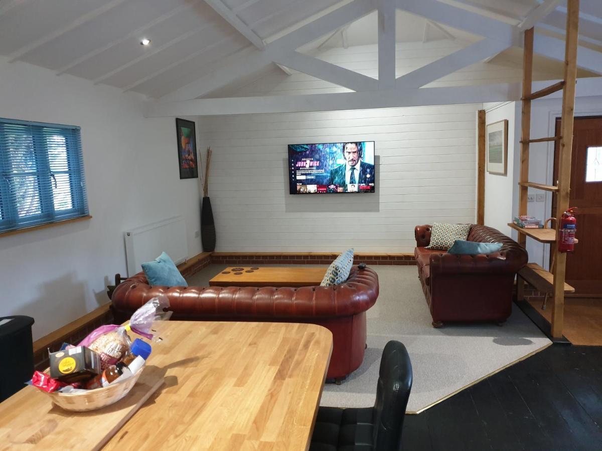 Church Farm Lodge Southburgh 외부 사진
